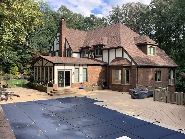 Hillcrest Roofing & Siding Picture 9