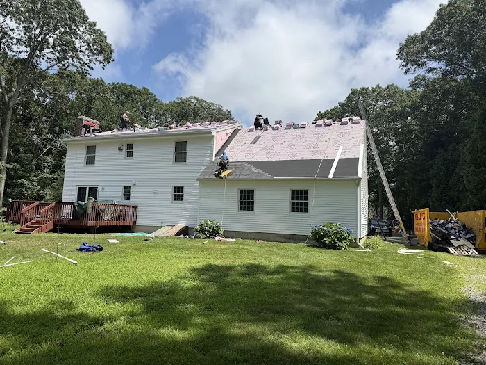 Max Roofing LLC Picture 3