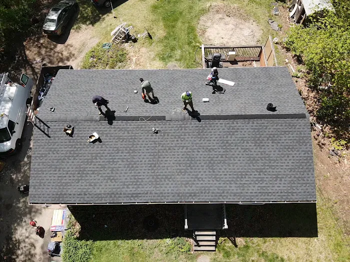 Max Roofing LLC Picture 1