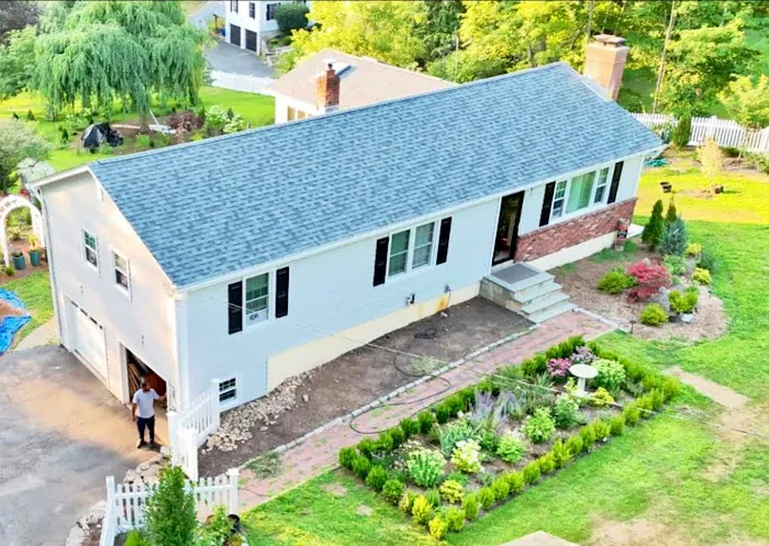 DG Roof Pros Picture 4