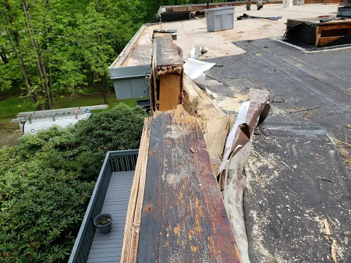 4 Elements LLC Picture 10