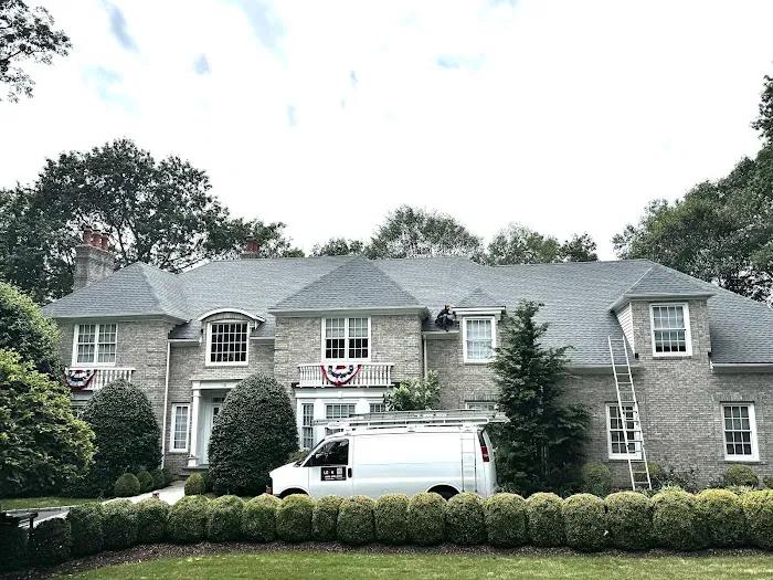 Leon Roofing LLC Picture 6