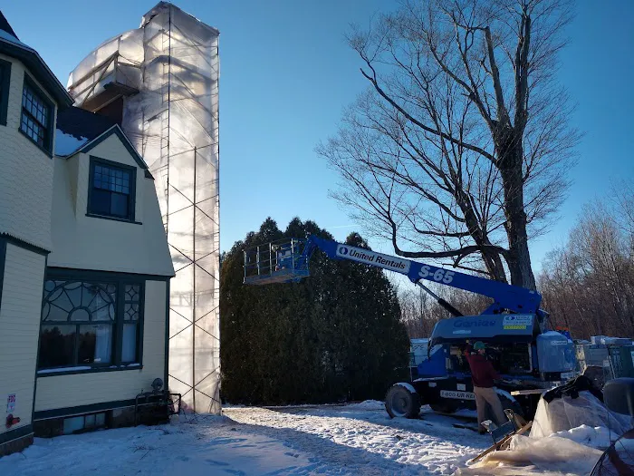 CMV Contracting | Hinton's Berkshire Homes Picture 5