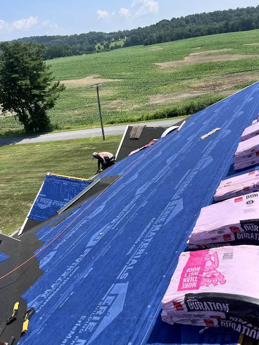 LFM Roofing LLC Picture 1