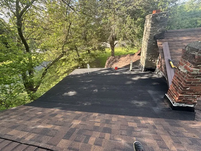 FC Roofing Construction Corp Picture 1