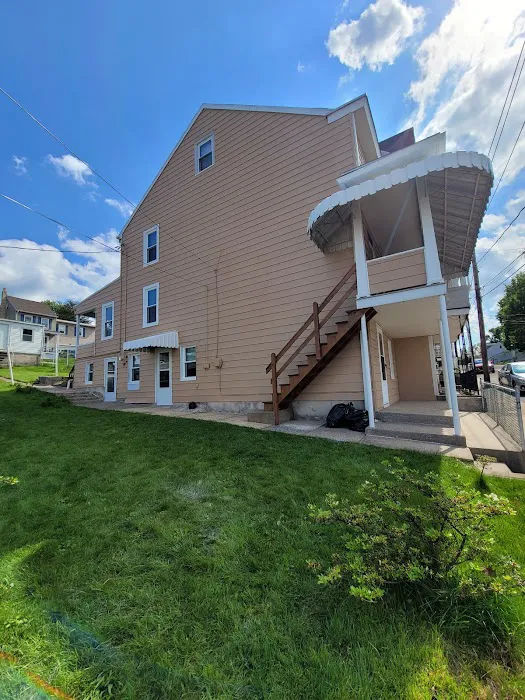 Summit Roofing & Contracting Picture 10