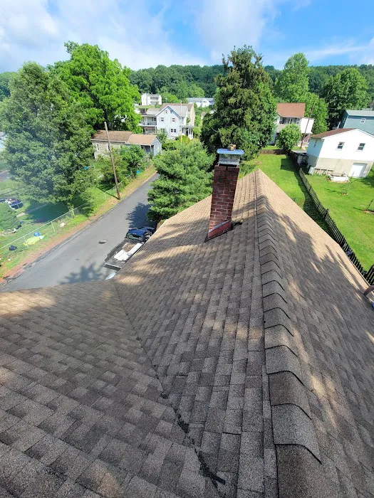 Summit Roofing & Contracting Picture 5