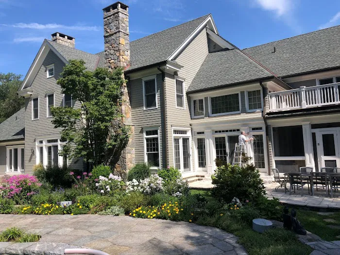 Home Exteriors Picture 9