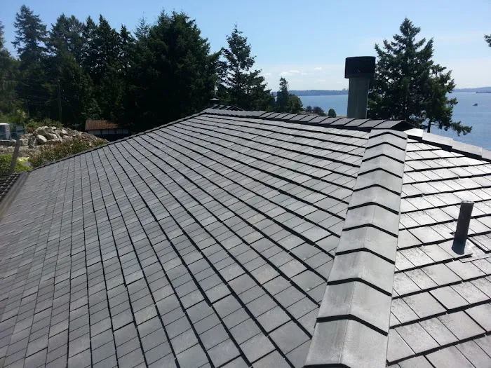 Matute Roofing and Siding Picture 8