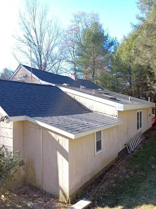 R & T Roofing and Remodeling Picture 8