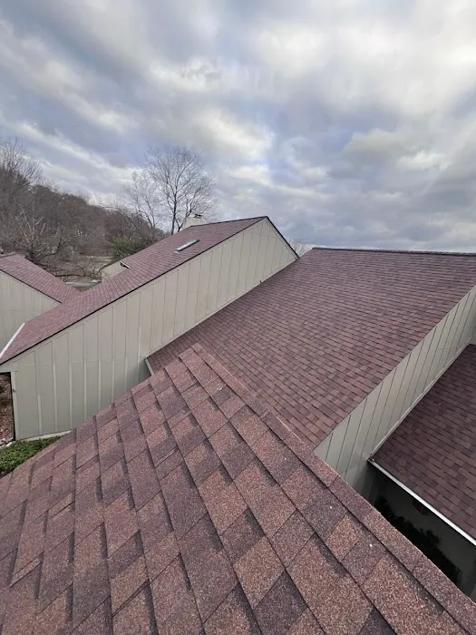 Robert's Roofing, Inc. Picture 6