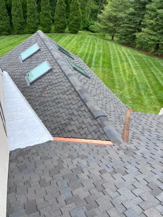 Robert's Roofing, Inc. Picture 8