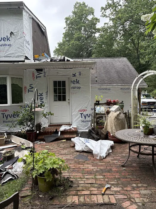 Kirkin Exteriors Picture 9