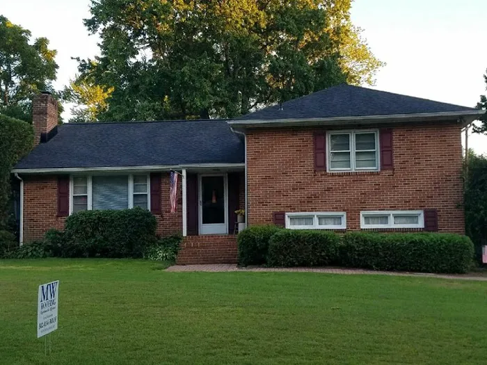 MW Roofing LLC Picture 4