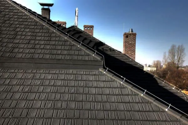 All Seasons Roofing LLC Picture 1