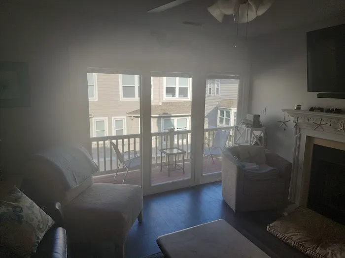 Advance Inc - Roofing Windows Siding Doors & Decks Picture 9