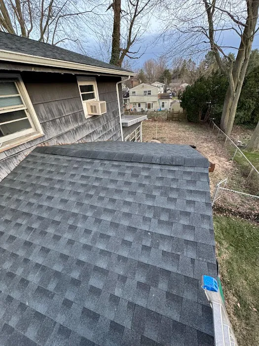 Thunderstruck Roofing & Restoration Picture 7