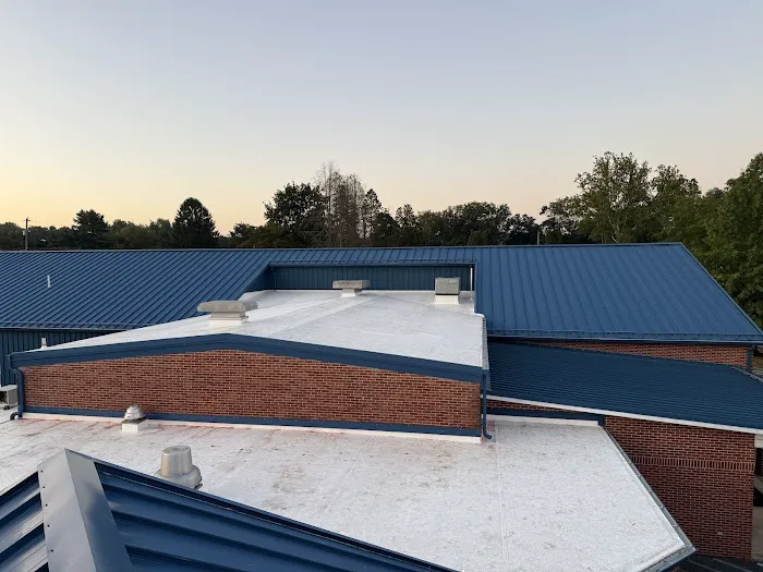 EA Roofing CO Picture 1