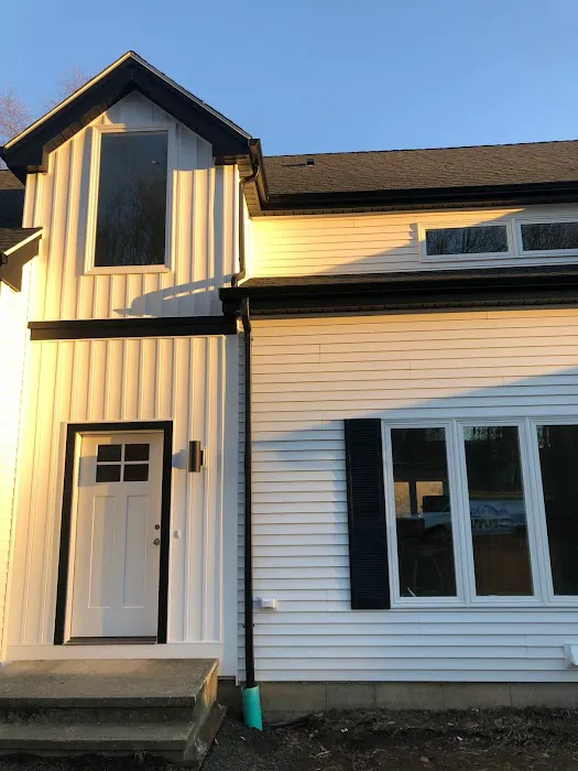 CMW Roofing & Siding Picture 9