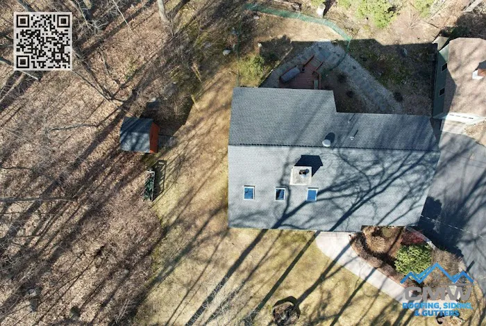 CMW Roofing & Siding Picture 3