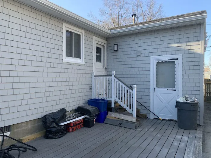 LA Barnaby & Sons Picture 4