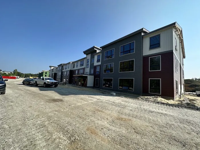 QSH CONSTRUCTION Picture 3