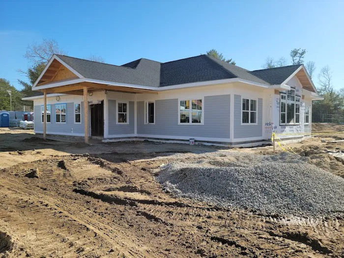 QSH CONSTRUCTION Picture 2