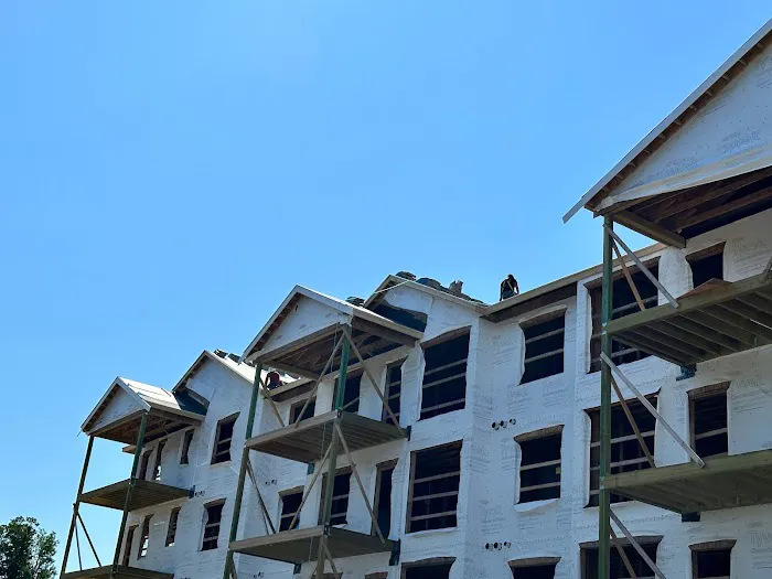 QSH CONSTRUCTION Picture 7