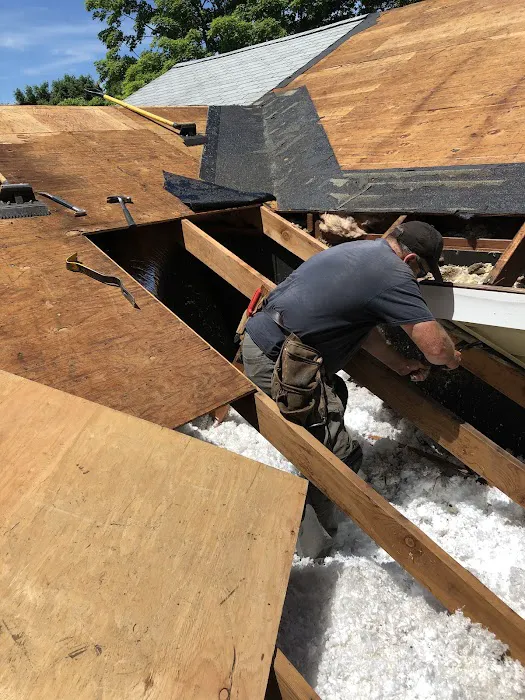 Henry's Roofing Co. Inc. Picture 3