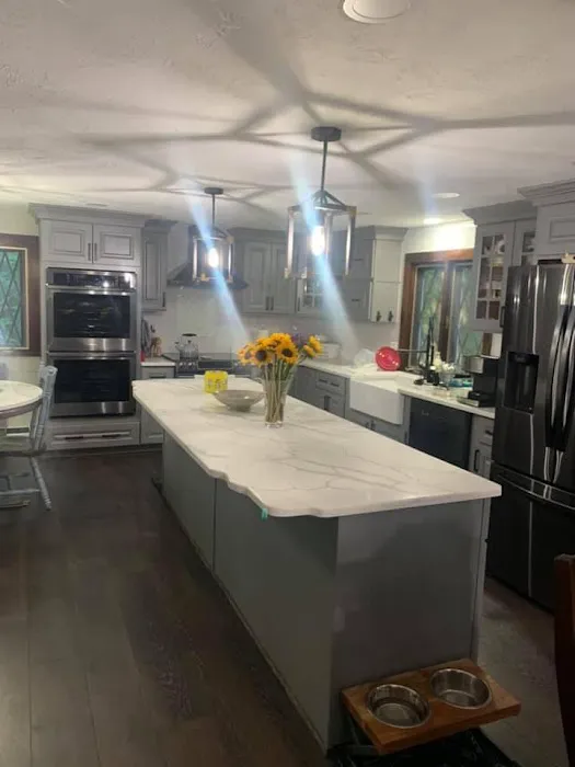 Orellana Carpentry LLC Picture 10