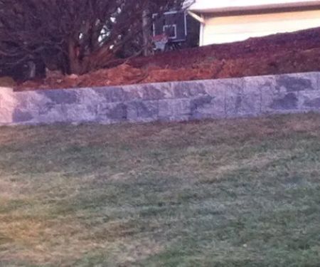 Ari`s Roofing and Siding