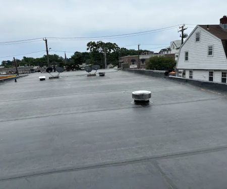 O & C Roofing and Siding LLC