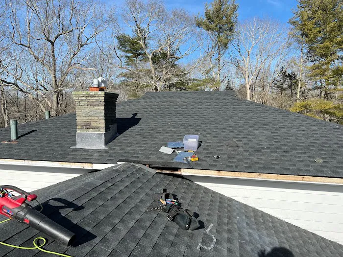 Cedar & Copper Picture 3