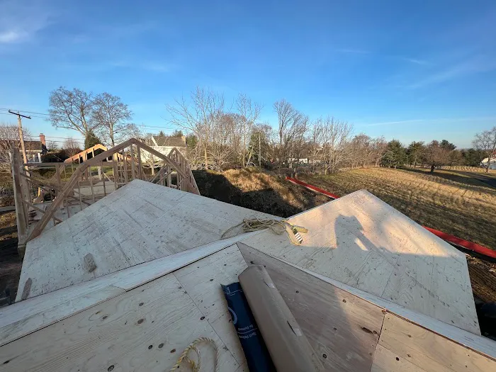 Cedar & Copper Picture 8