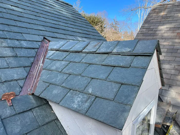 Cedar & Copper Picture 7