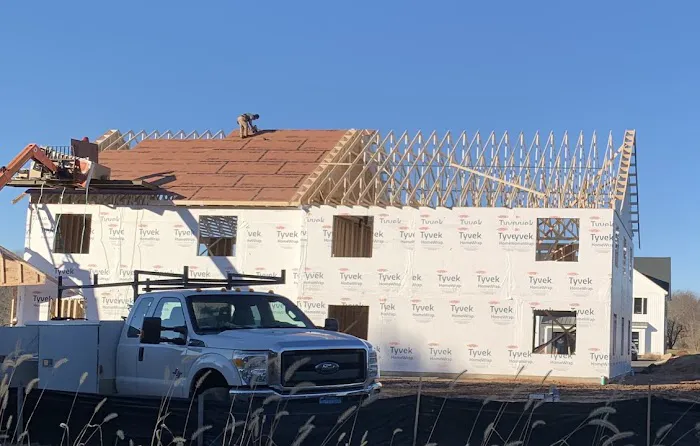 Cheshire Roofing, LLC Picture 1