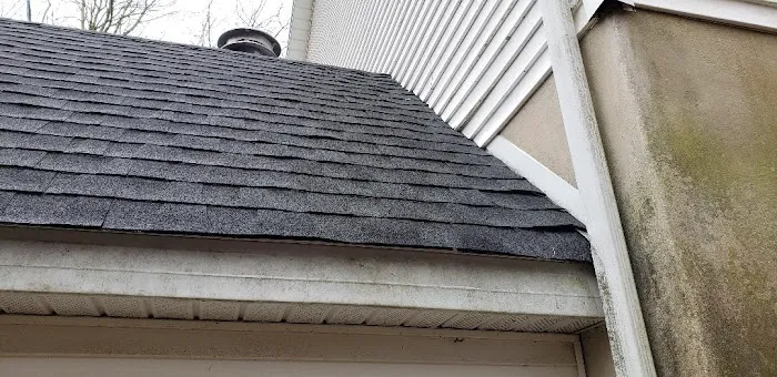 Stump Siding & Roofing, LLC Picture 7