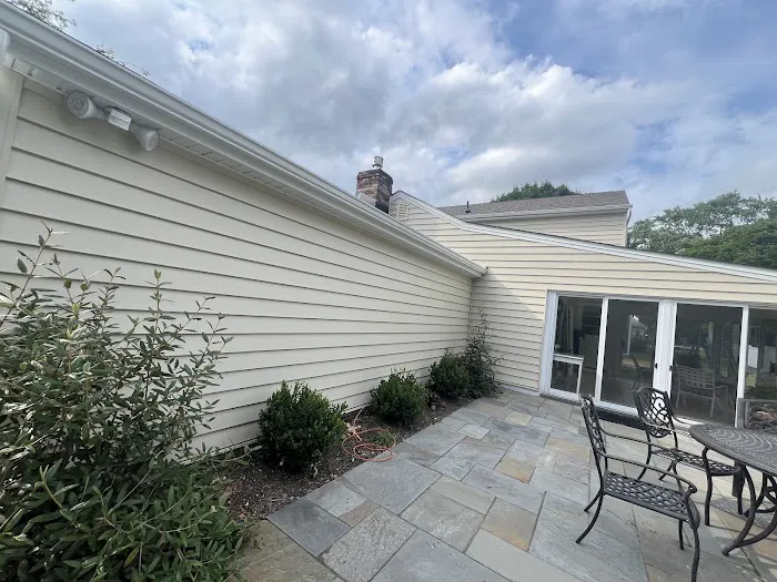 King Exterior Picture 4