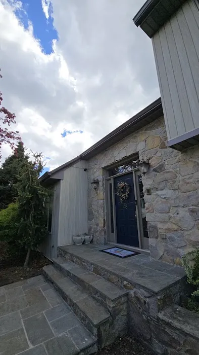 King Exterior Picture 5