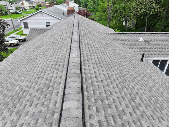 KM&M Roofing LLC Picture 6