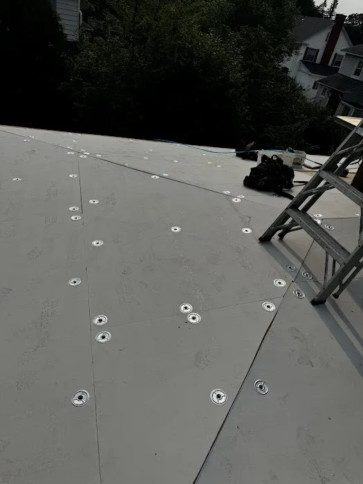 AA roofing llc Picture 2