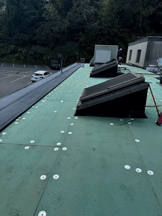 AA roofing llc Picture 4