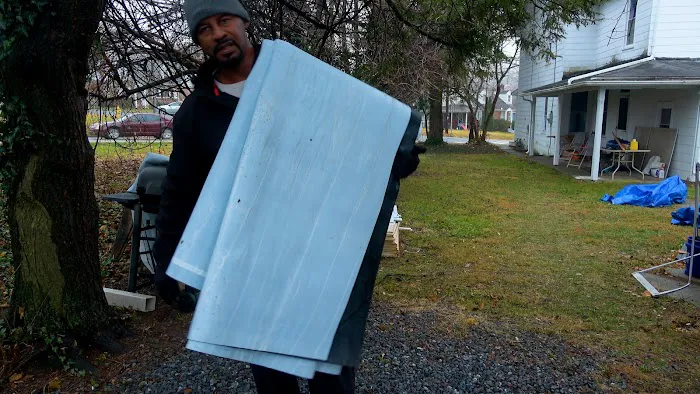 Brown's Roofing Picture 10