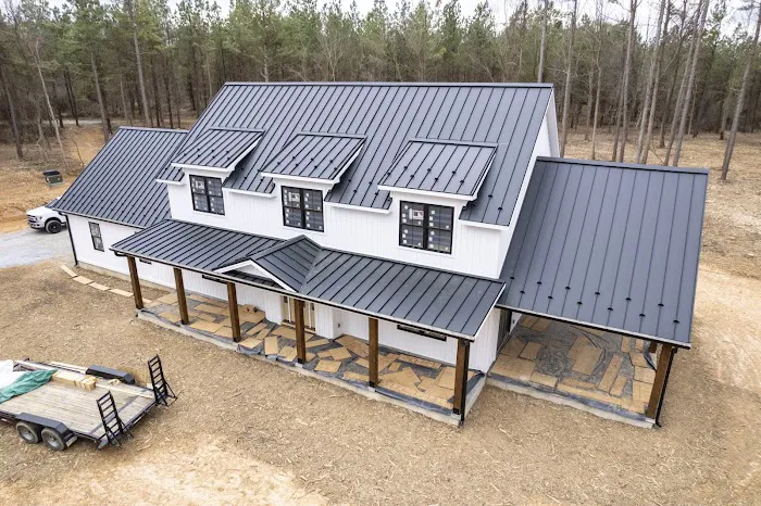 River Valley Exteriors LLC Picture 2