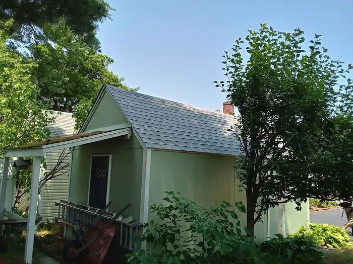 Knockout Roofing and Home Improvement, LLC Picture 1