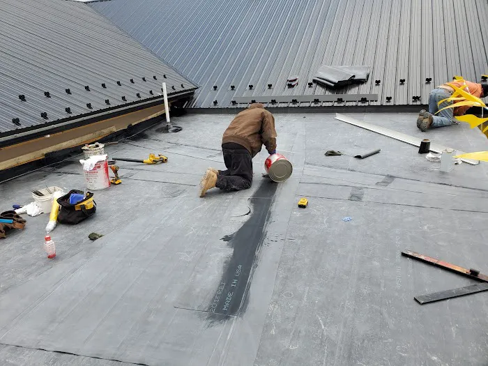 R & R Roofing /Rubber,Metal Picture 4