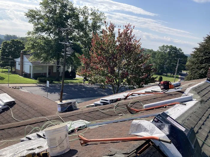 Fisher & Sons Roofing Inc. Picture 3