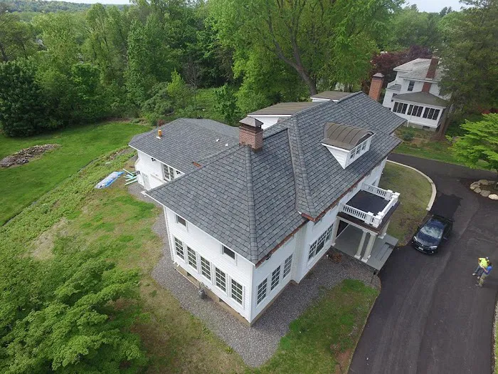 Rising Star Roofing Picture 1