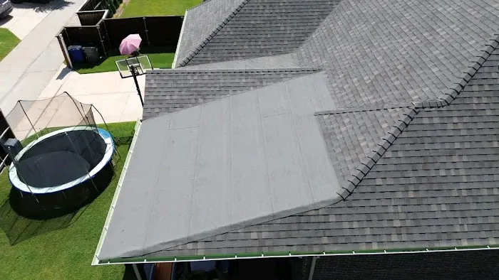 Summit Roofing Picture 2