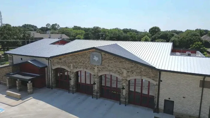 Summit Roofing Picture 1